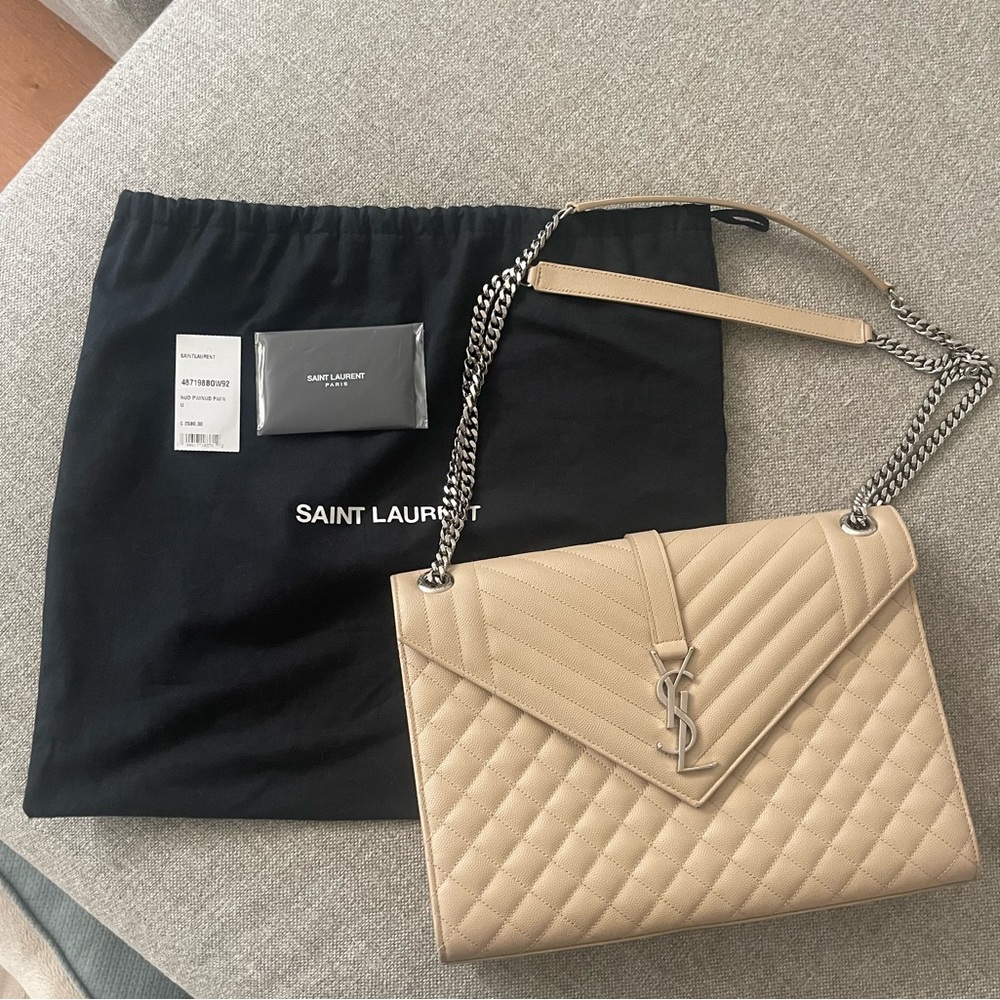 Authentic YSL Envelope Bag Large - Picture 1 of 4